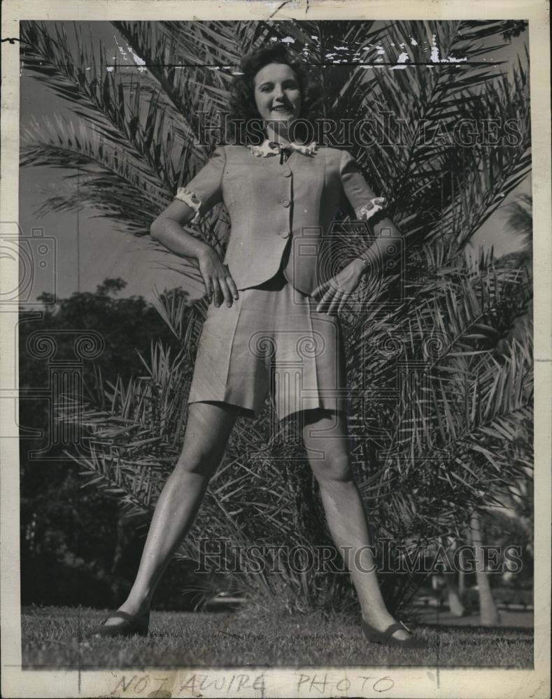 1942 Press Photo Miss Eileen Knapp Is Queen Of Orange Bowl Football Game - Historic Images