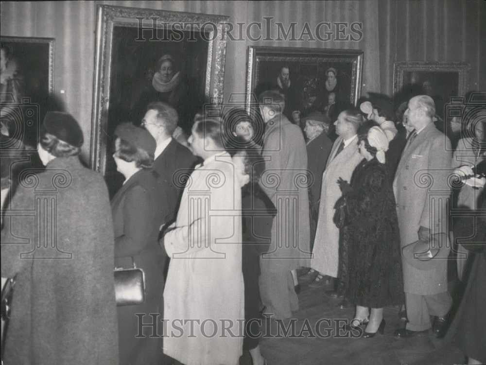 1952 Press Photo Art exhibition of works by L Honneur in Paris - Historic Images