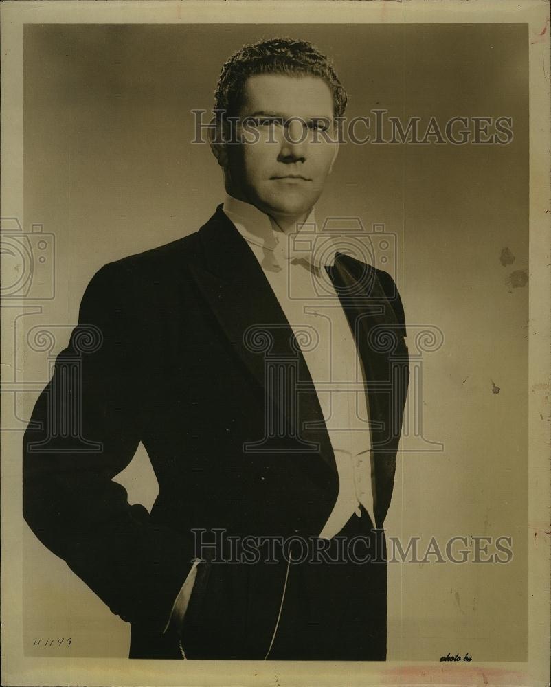 1960 Press Photo Tenor singer Brian Sullivan in Florida to perform - RSL72449 - Historic Images