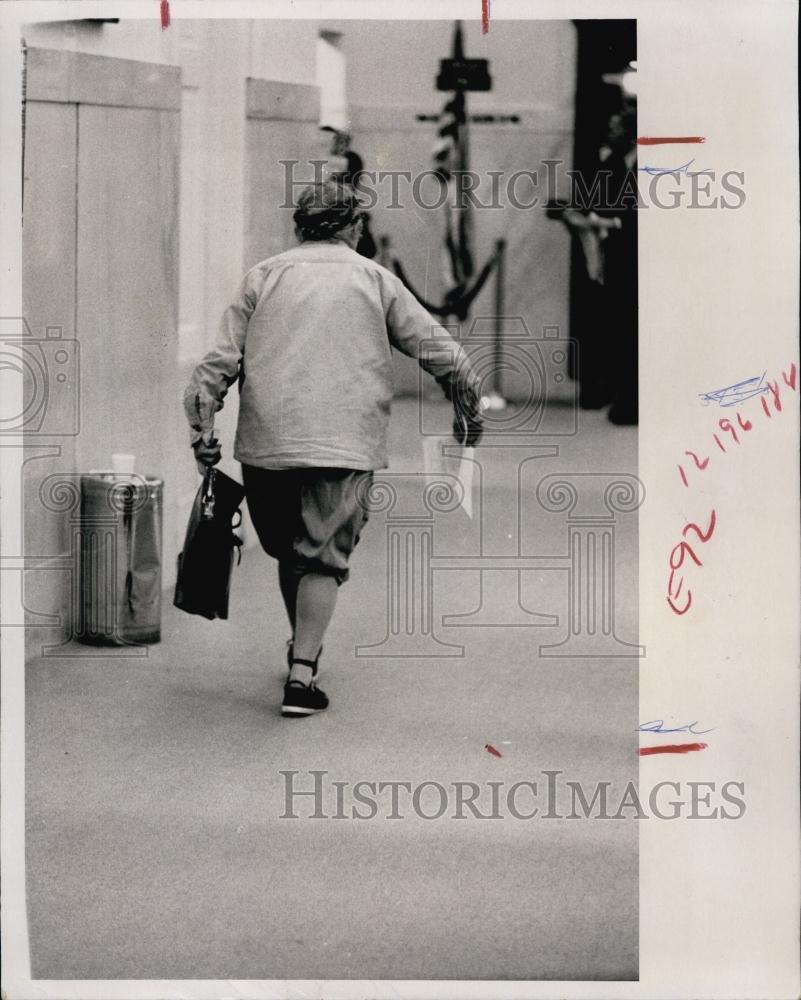 1972 Press Photo Lobbyist Nell Foster Rogers - RSL65623 - Historic Images