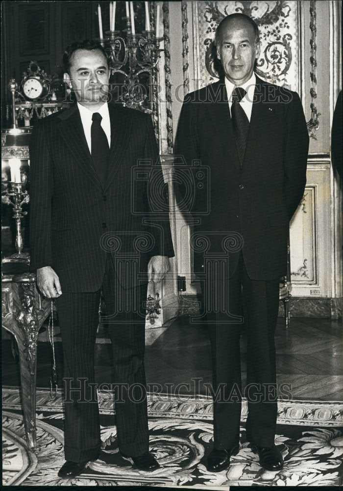 1976 Press Photo Salvador Navarrete Azurdia Ambassador of El Salvador President - Historic Images