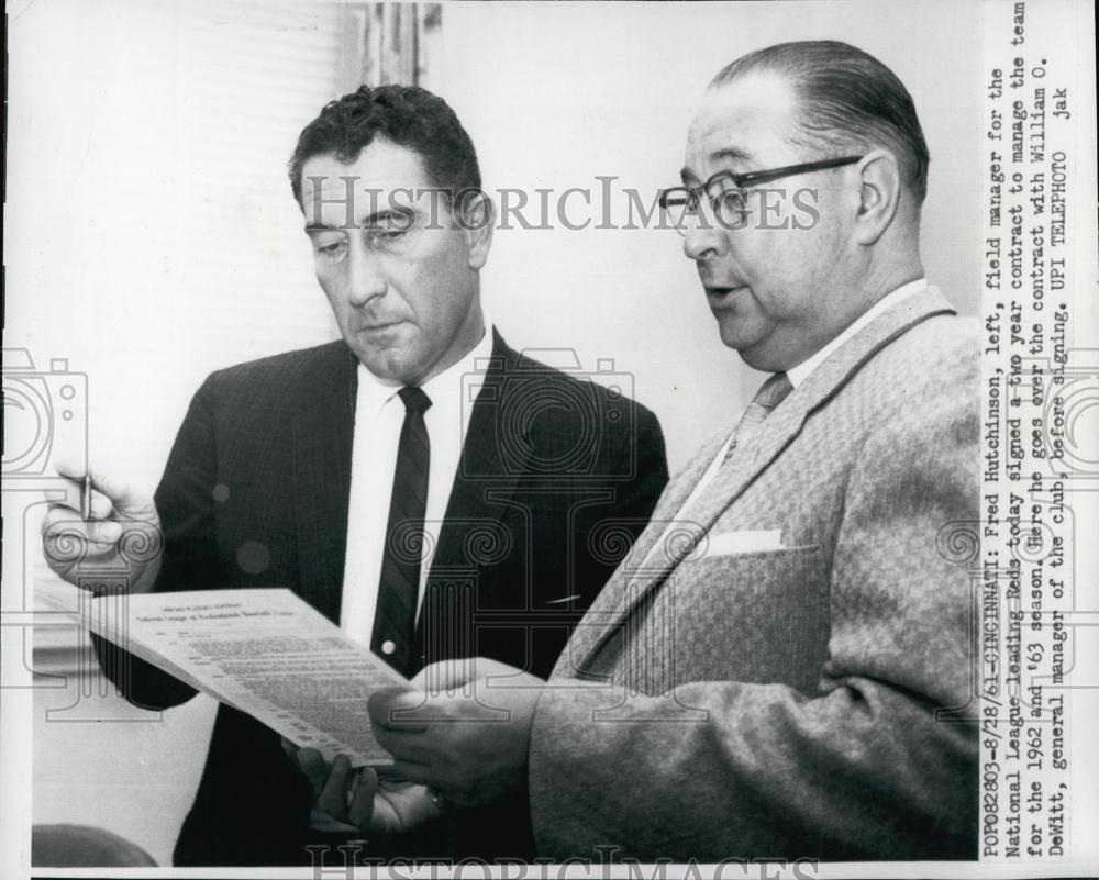 1961 Press Photo Fred Hutchinson, field manager for Cincinnati Reds - RSL53337 - Historic Images