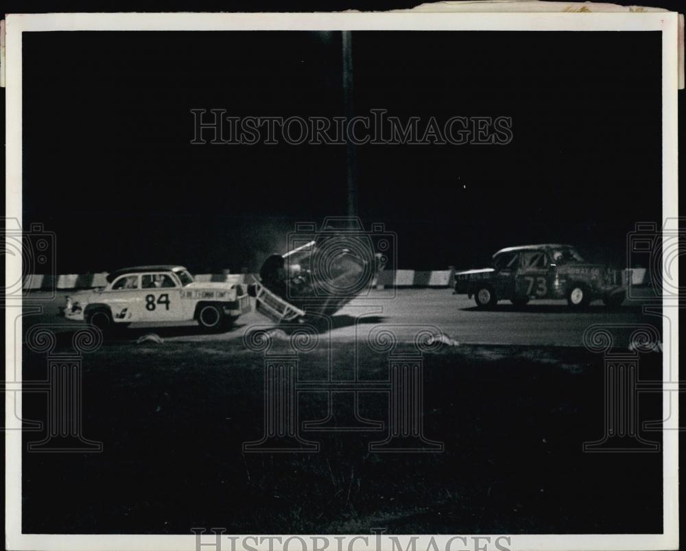 1968 Press Photo Art English, Chuck Harris (rolling over) at Sunshine Speedway - Historic Images