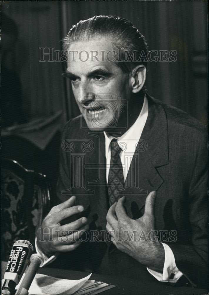 1972 Press Photo Mr Alain Peyrefitte, Secretary General of LUDR in nFrance - Historic Images