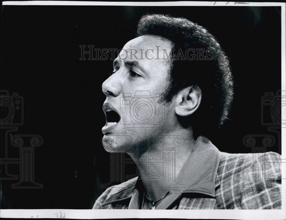 1978 Press Photo Sonic Seattle Coach Lenny Wilkens shouting directions - Historic Images