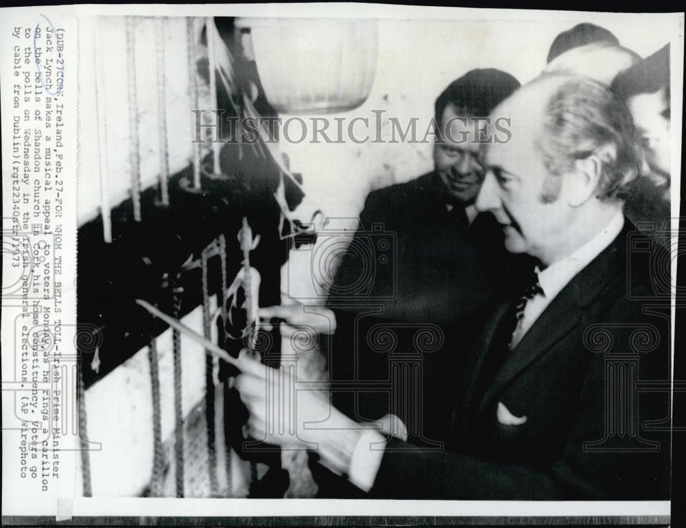 1973 Press Photo Ireland Irish Prime Minister Jack Lynch Shandon Church Cork - Historic Images