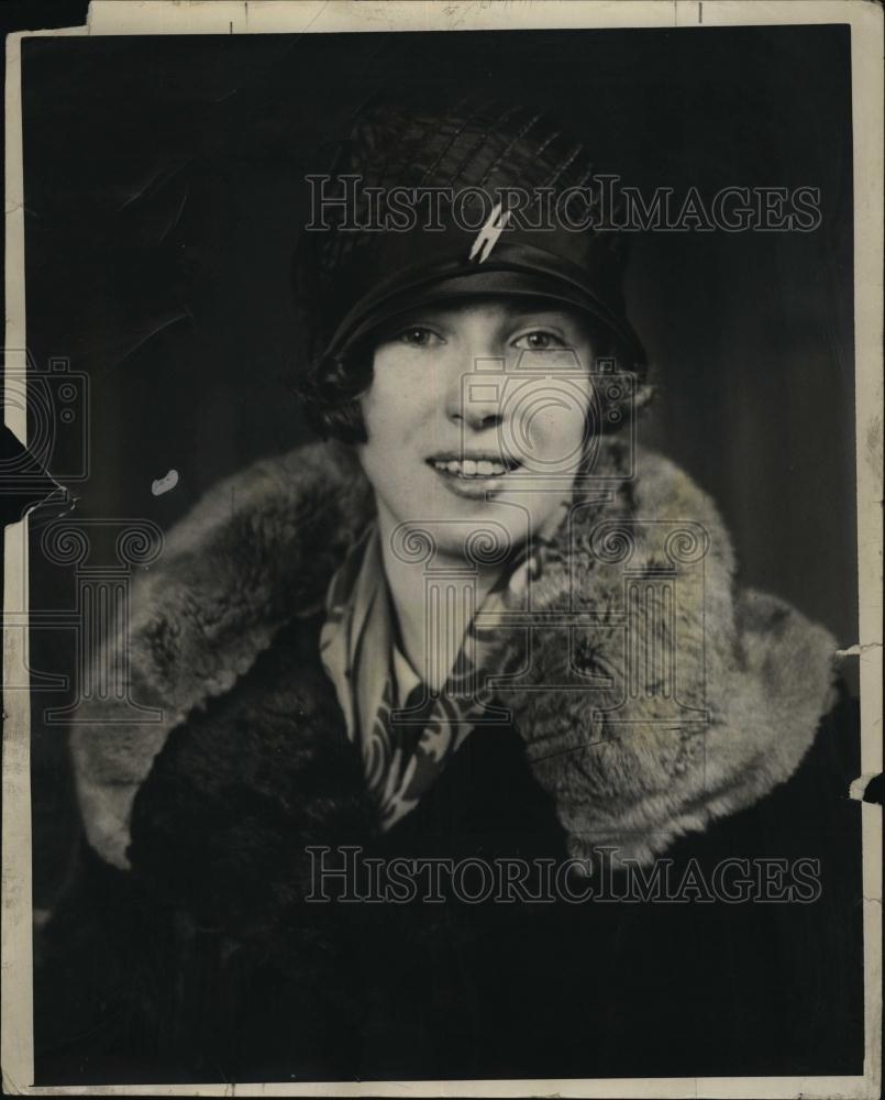 1927 Press Photo Mildred H Elliot Poses - RSL49949 - Historic Images