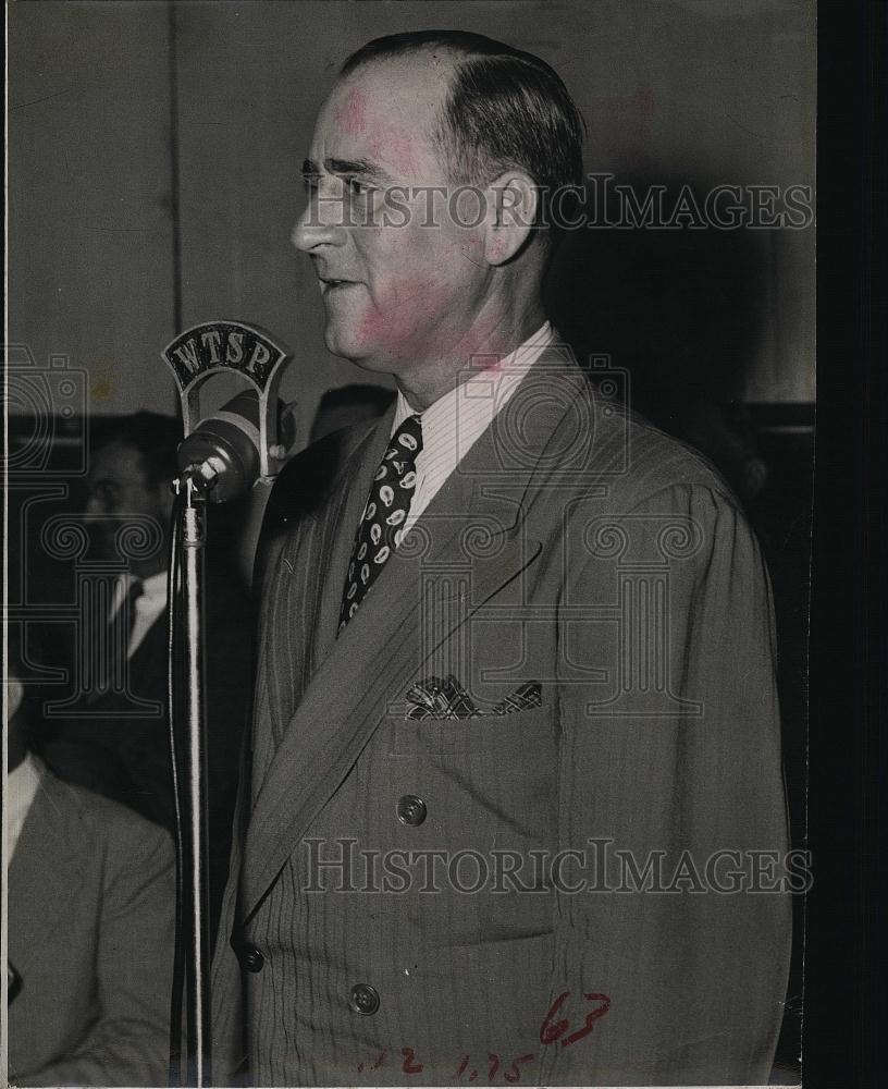 1965 Press Photo John P Welch - RSL72343 - Historic Images