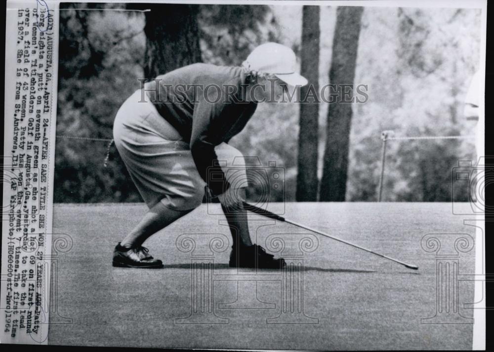 1964 Press Photo Patty Berg, Professional Woman Golfer - RSL53841 - Historic Images