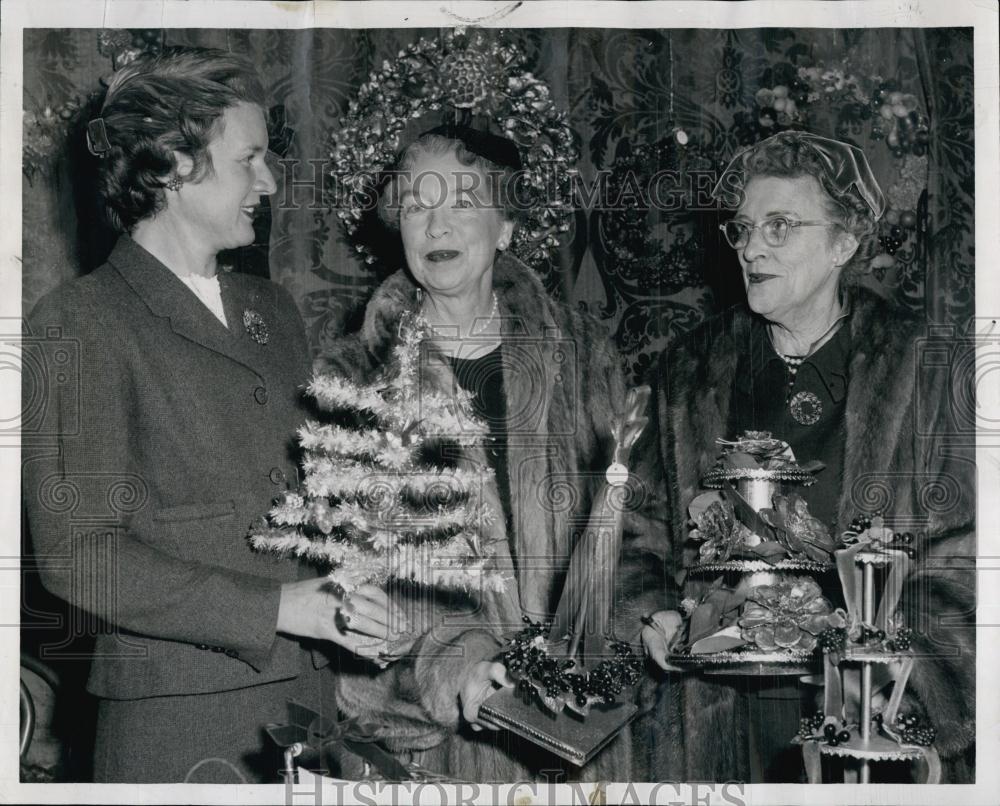 1958 Press Photo Mrs Arthur Rice Jr, Mrs Fredericks Jones, Mrs W Underwood - Historic Images