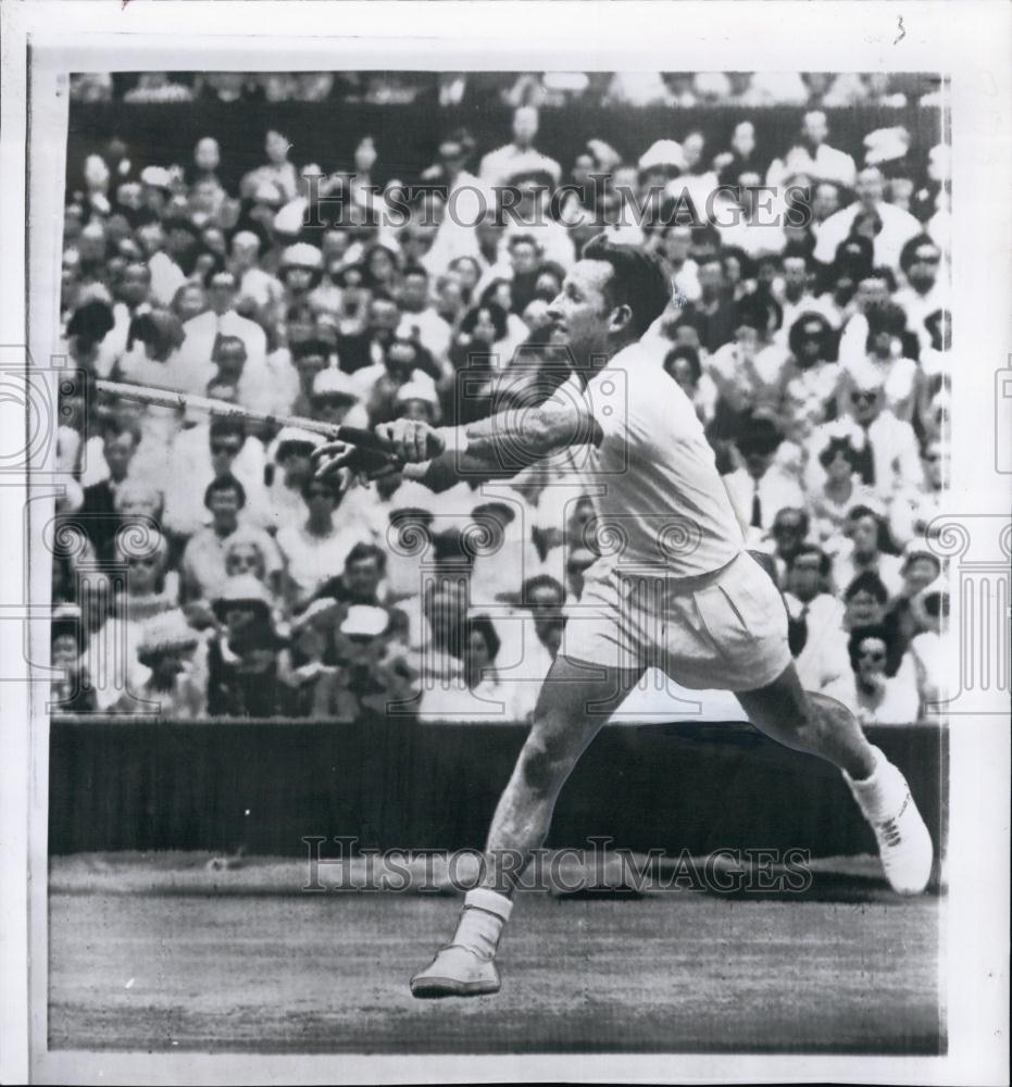 1961 Press Photo Rod Laver Defeats Chuck McKinley At Wimbledon - RSL54991 - Historic Images