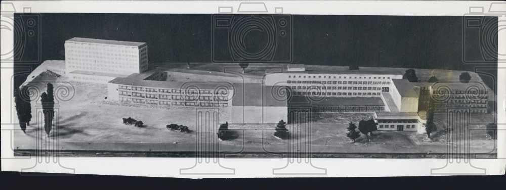 Press Photo Model of Proposed Housing Project in Germany - Historic Images