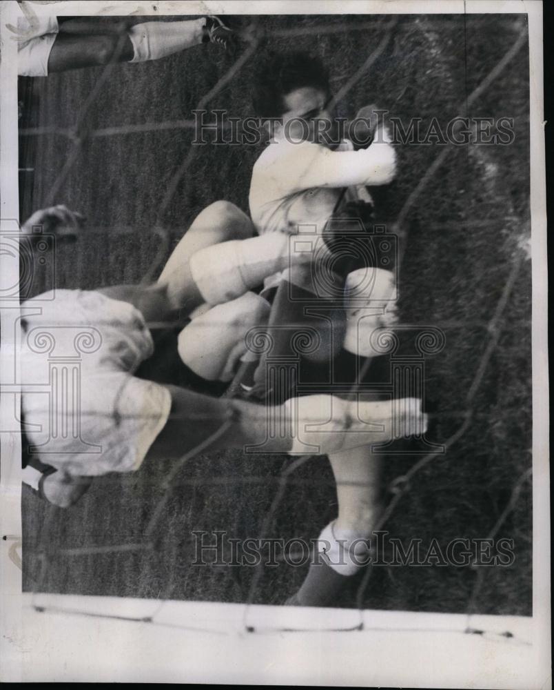 1962 Press Photo FC Saarbruecken goalie Volker Danner - RSL73339 - Historic Images