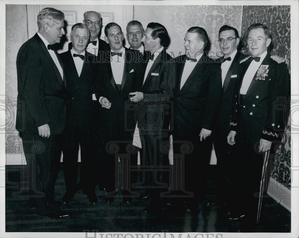 1981 Press Photo Congressman Thomas P O&#39;Neal &amp; Michael J Kirwan During Meeting - Historic Images