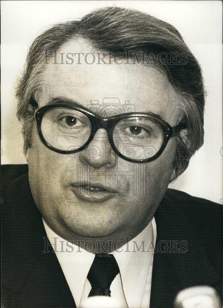 1979 Press Photo Pierre Mauroy Deputy Socialist Mayor Lille France Press - Historic Images