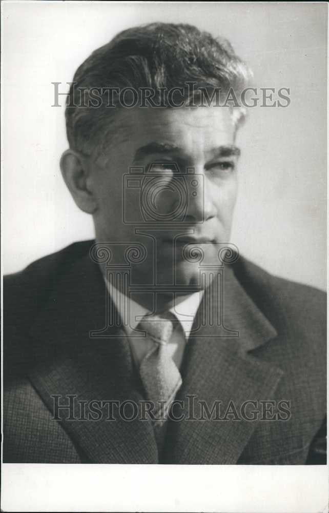 Press Photo Mr Corneliu Moueseu, Minister of Roumanian Affairs - Historic Images