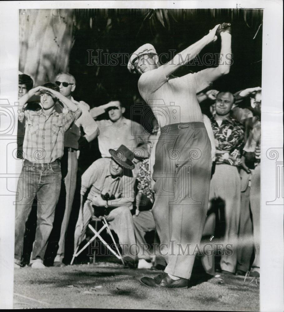 1953 Press Photo American Golfer Jay Herbert in Los Ageles open tournament - Historic Images