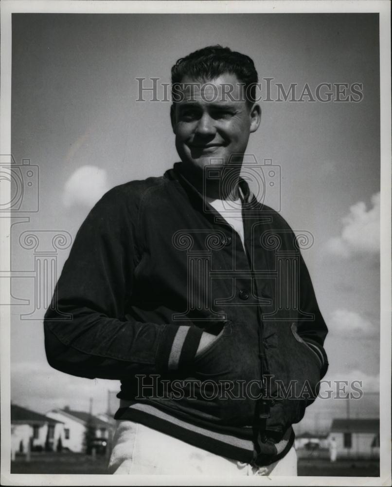 1948 Press Photo Kenneth (Kenny) Gleason, Head Football Coach, Fresno State Col - Historic Images