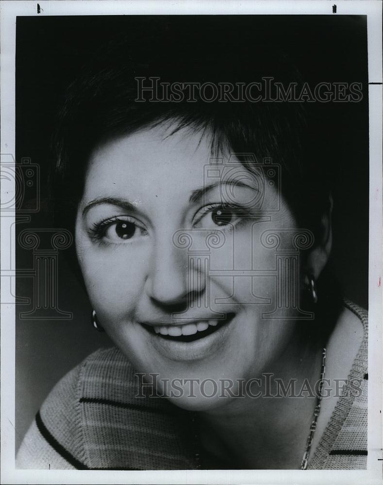 1981 Press Photo Patti Cappallii Popcorn fashion clothing Fashion Designer - Historic Images