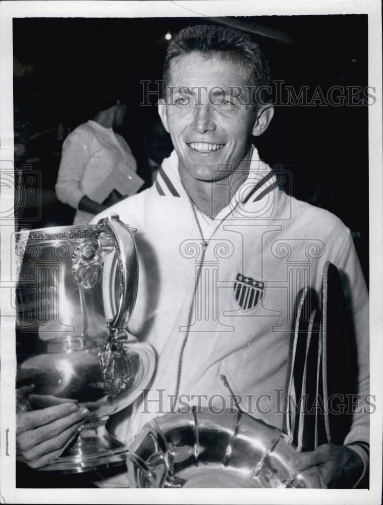 1959 Press Photo American tennis champion Tony Trabert turns pro - RSL54975 - Historic Images