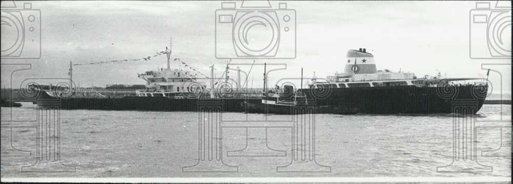 1962 Press Photo Petro tanker "Hassi-Messaoud" on its maiden voyage - Historic Images