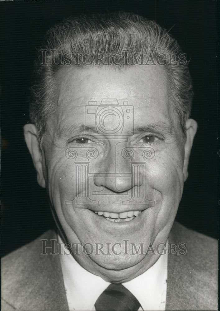 1976 Press Photo Mr Jean Bauchet, owner of "Paris Casino" - Historic Images