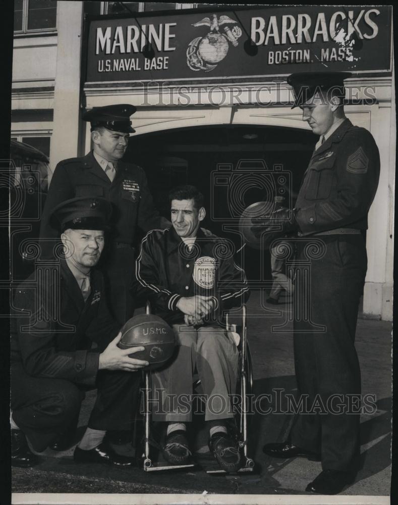 1953 Press Photo Joseph Villa, paraplegic at Marine barracks for basketball - Historic Images