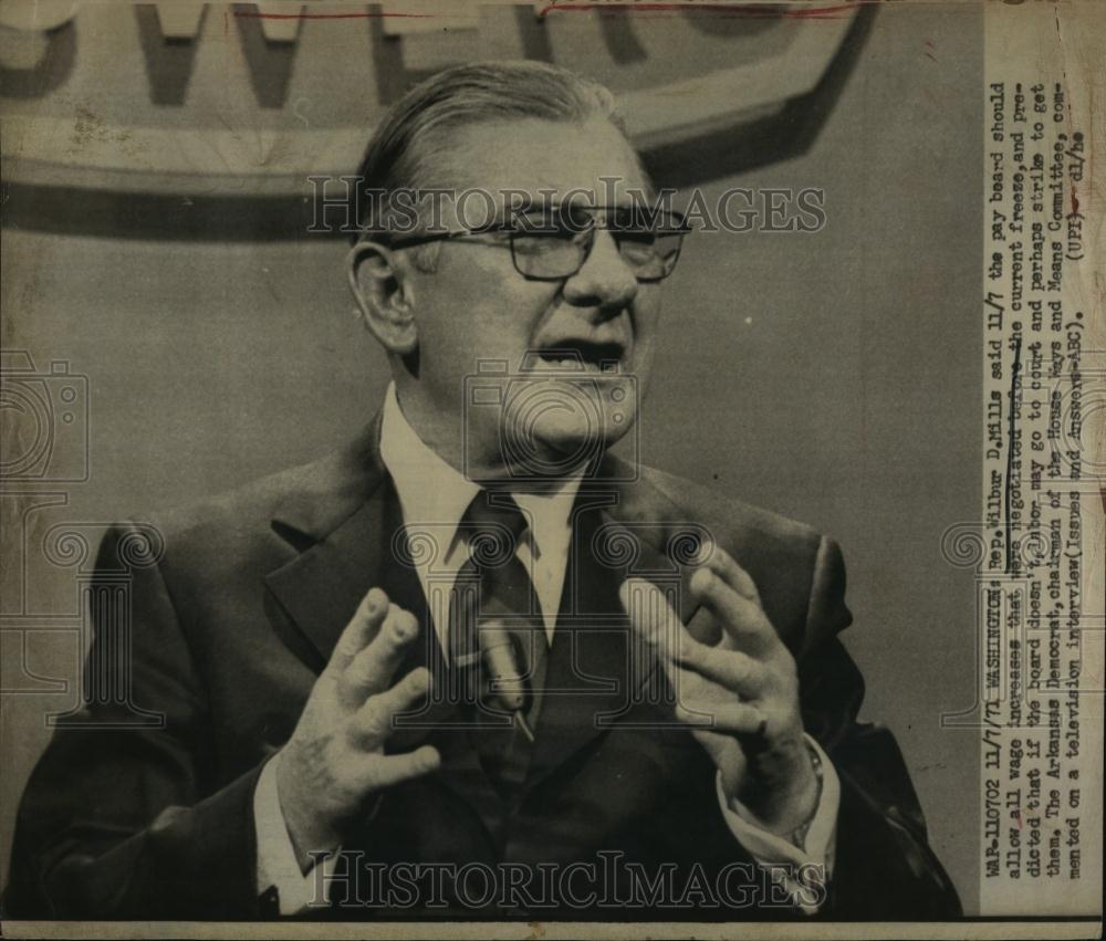 1971 Press Photo Rep Wilbur D Mills Arkansas democrat - RSL71997 - Historic Images