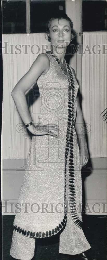 1969 Press Photo Fashions "Galaxy" ready to wear collection - Historic Images