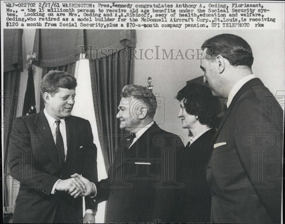 1961 Press Photo US President John F Kennedy, Anthony A Oeding, A A Ribicoff - Historic Images