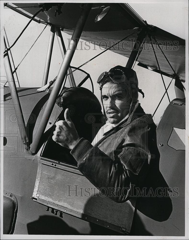 Press Photo Actor Chris Sarandon in Billie Bishop Goes To War - RSL51053 - Historic Images