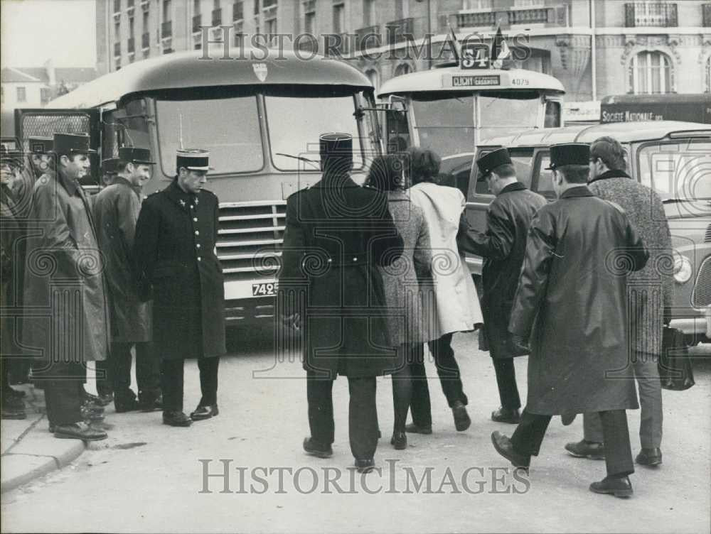 1969 Press Photo Students being arrested at protest in Paris, France - Historic Images