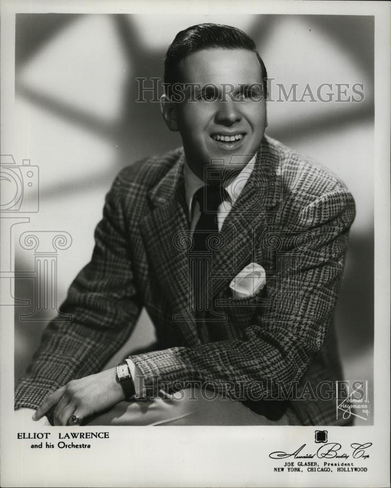 1951 Press Photo Elliot Lawrence, Orchestra Leader - RSL48161 - Historic Images