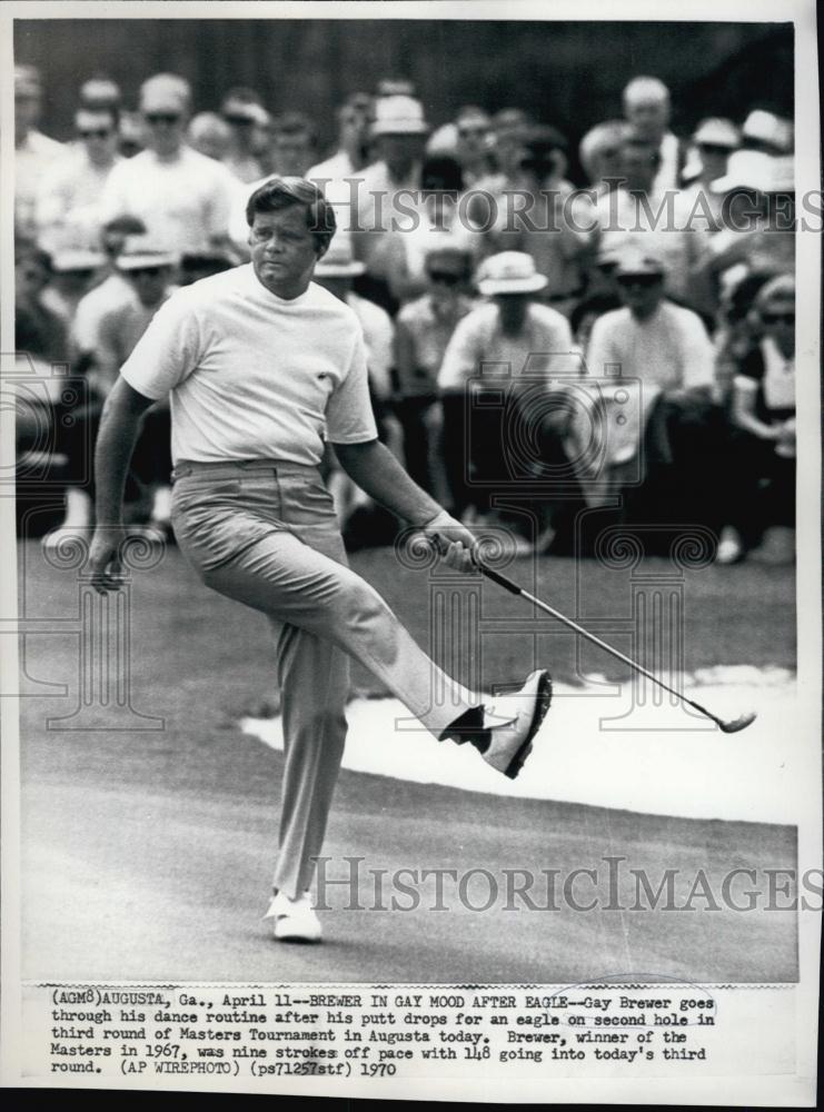 1970 Press Photo Gay Brewer dances Masters Golf Tournament - RSL54833 - Historic Images