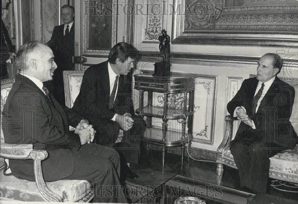 1984 Press Photo King Hussein of Jordan,& French Pres Mitterand - Historic Images