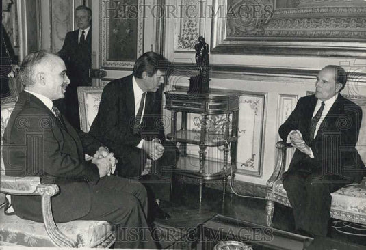 1984 Press Photo King Hussein of Jordan,& French Pres Mitterand - Historic Images