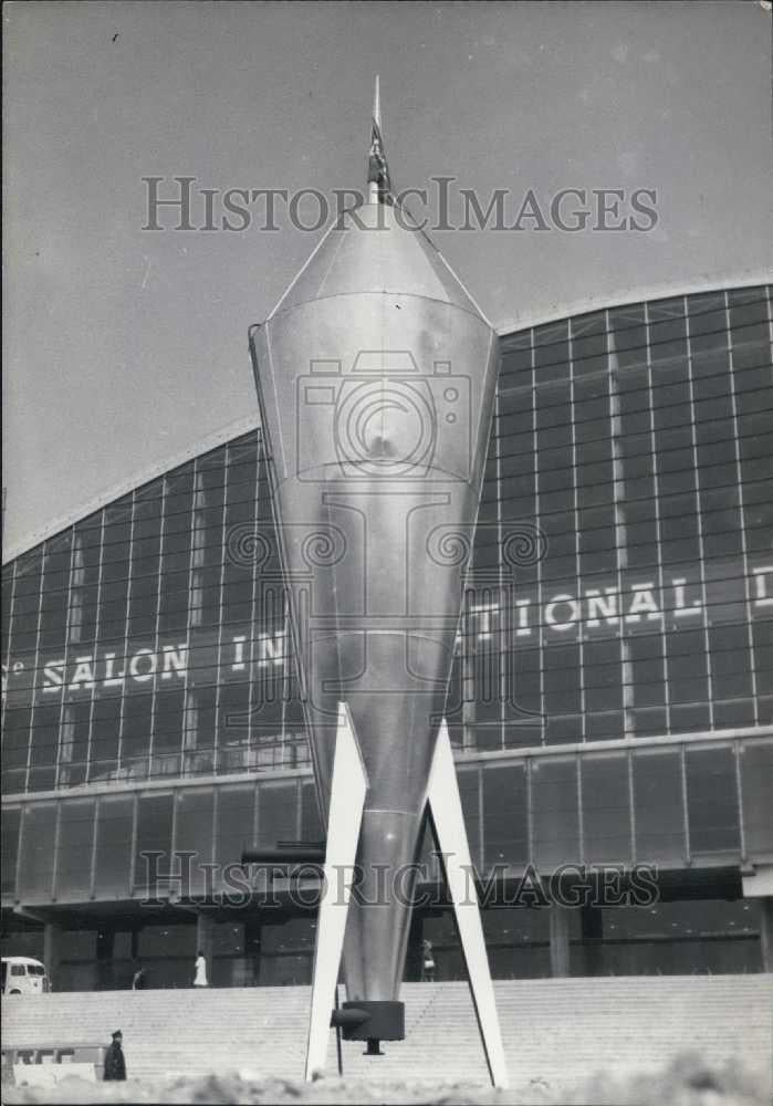 1977 Press Photo Metallic Chemical Fertilizer Unit Sixth International - Historic Images