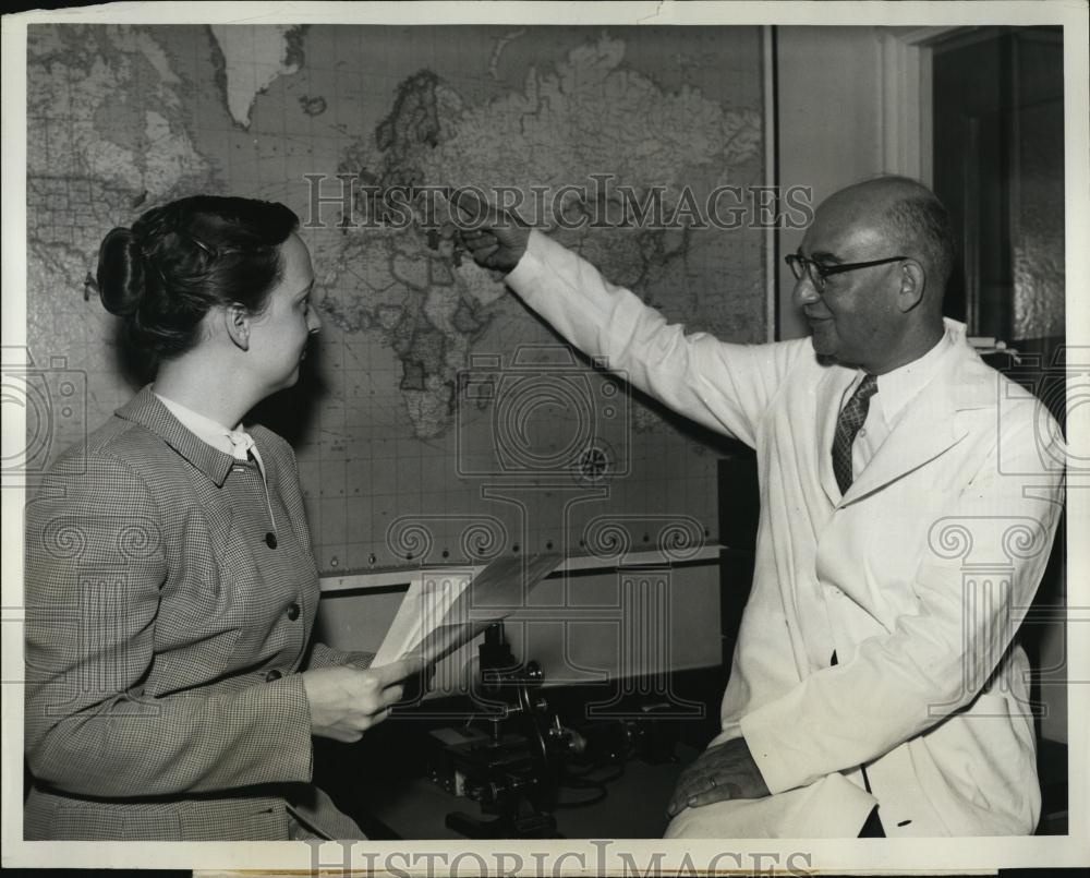 1955 Press Photo ProfessorDr William Dameshke, Pratt Diagnostic Clinic Boston - Historic Images