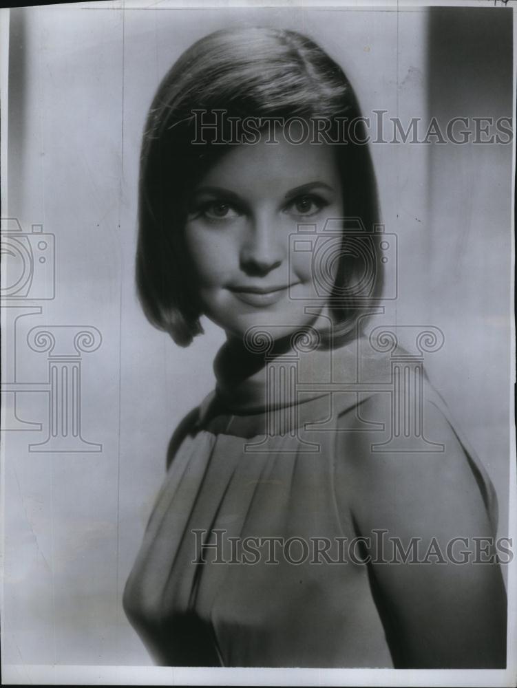 1967 Press Photo Marlyn Mason, "How Now Dow Jones" - RSL79157 - Historic Images