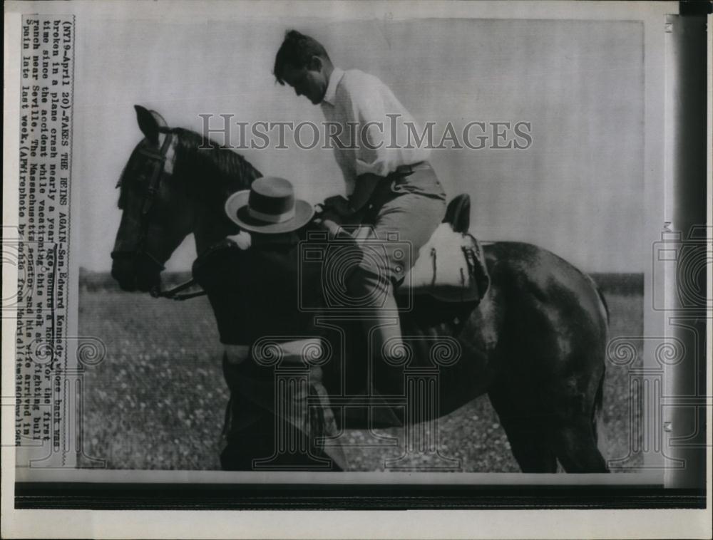 1965 Press Photo SeEdward Kennedy vacationing at ranch in Seville - RSL95355 - Historic Images