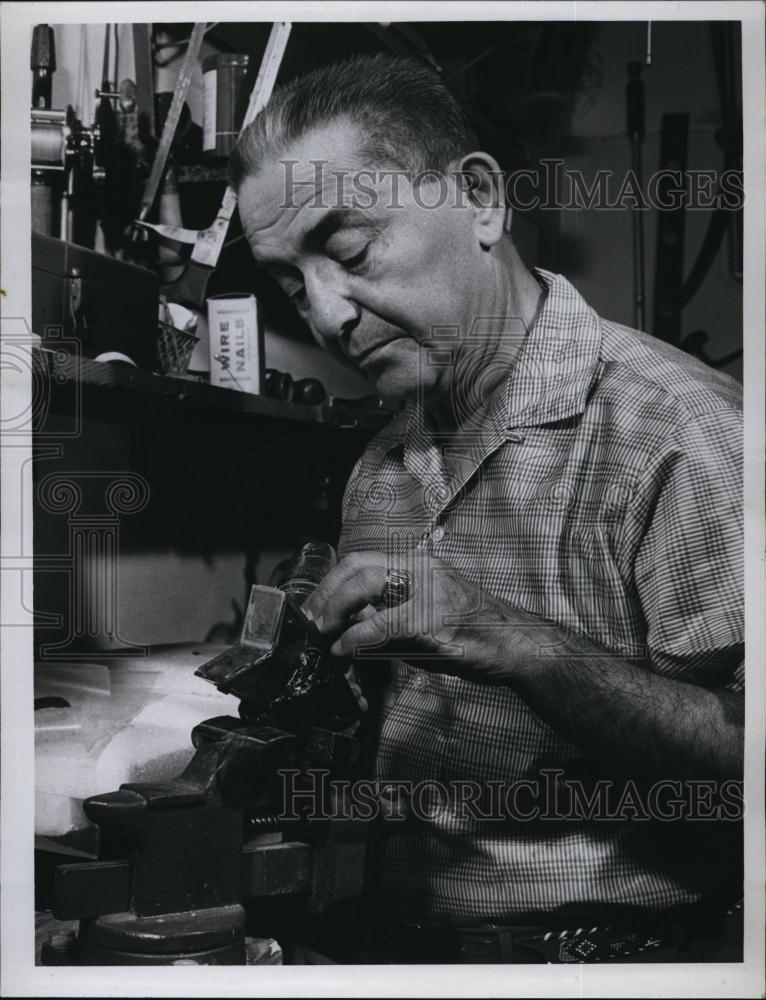 1960 Press Photo H L Zelchenko of Amtorg, a firm that stole US trade secrets - Historic Images