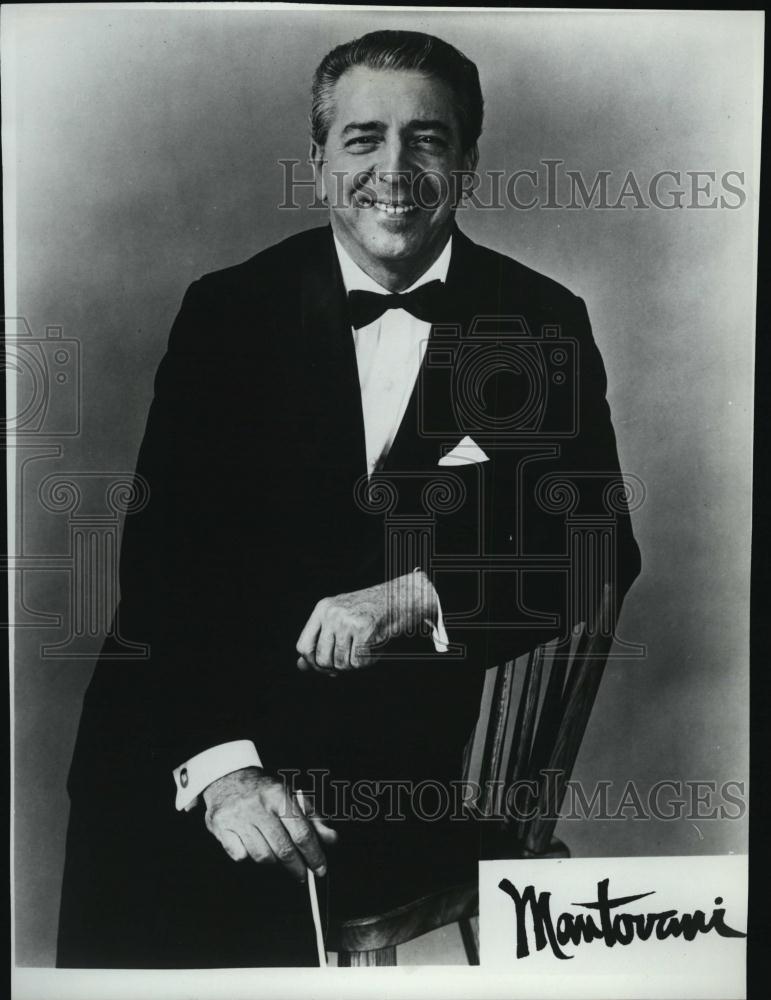 1967 Press Photo Mantovani and Orchestra appearance Symphony Hall - RSL40909 - Historic Images