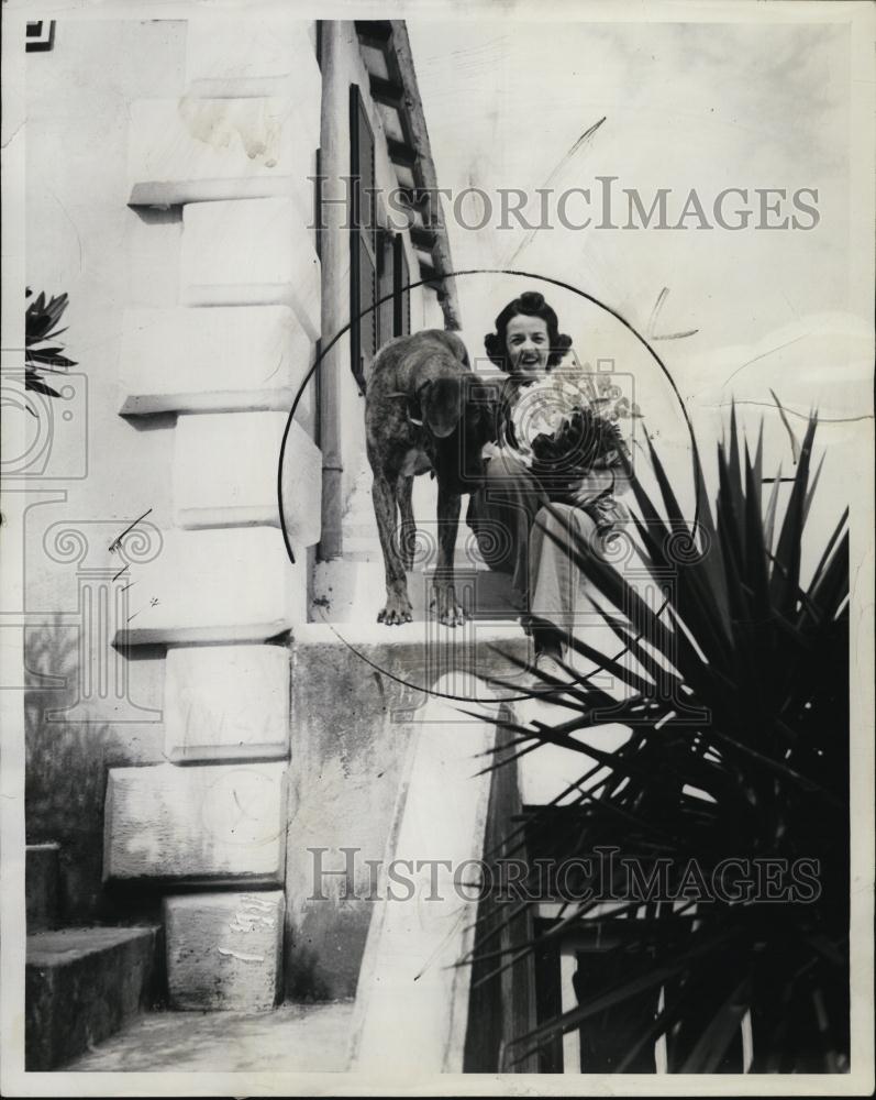 1940 Press Photo Socialite Susan Dalton Great Dane Dog Checkers - RSL44813 - Historic Images