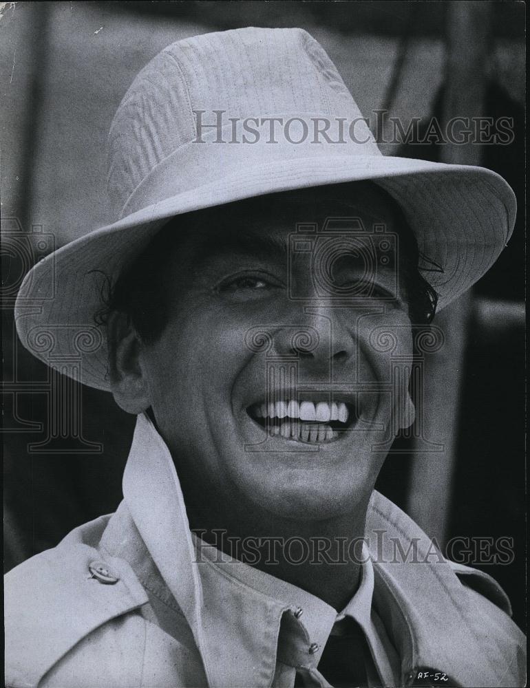 1967 Press Photo Actor Victor Mature - RSL80955 - Historic Images