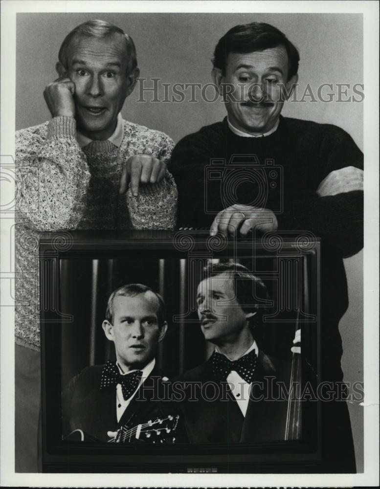 1988 Press Photo Tom and Dick Smothers Smothers Brothers Comedians - RSL40965 - Historic Images