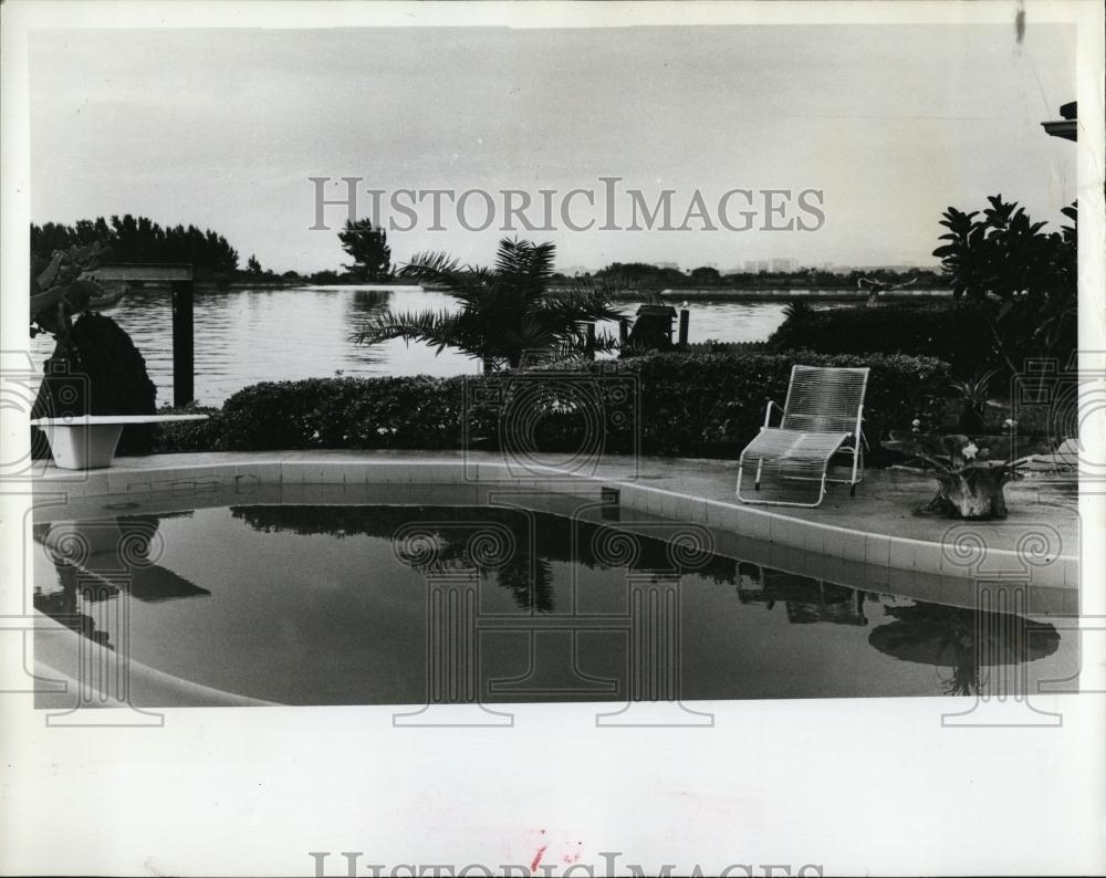 1980 Press Photo Barbara Peonessa's Home Belle Air - RSL96639 - Historic Images