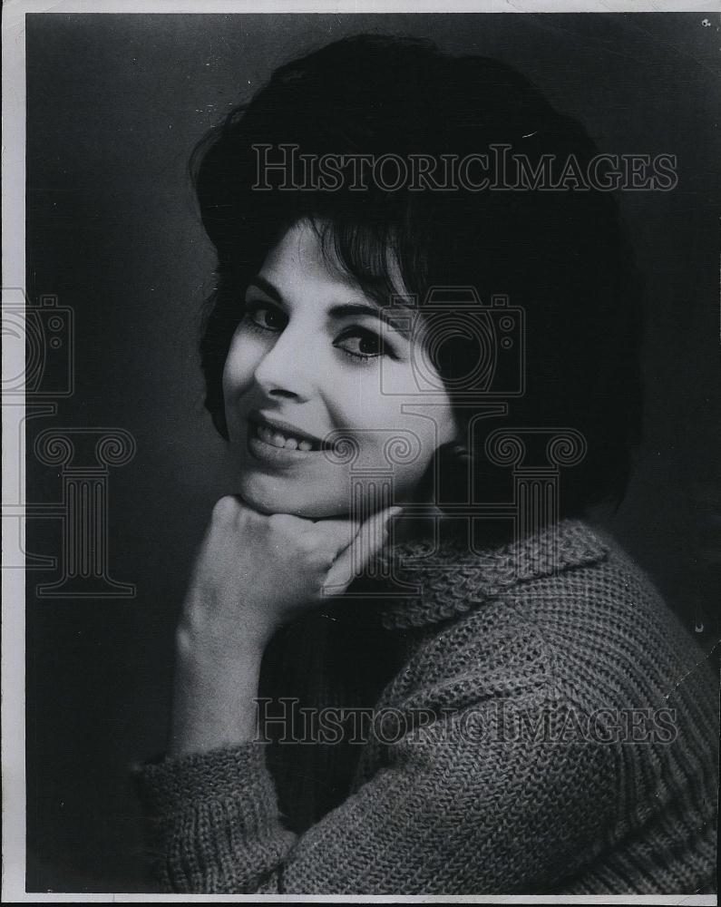 1962 Press Photo Andrea Stevens &quot;I Can Get It For You at Wholesale&quot; - RSL80693 - Historic Images