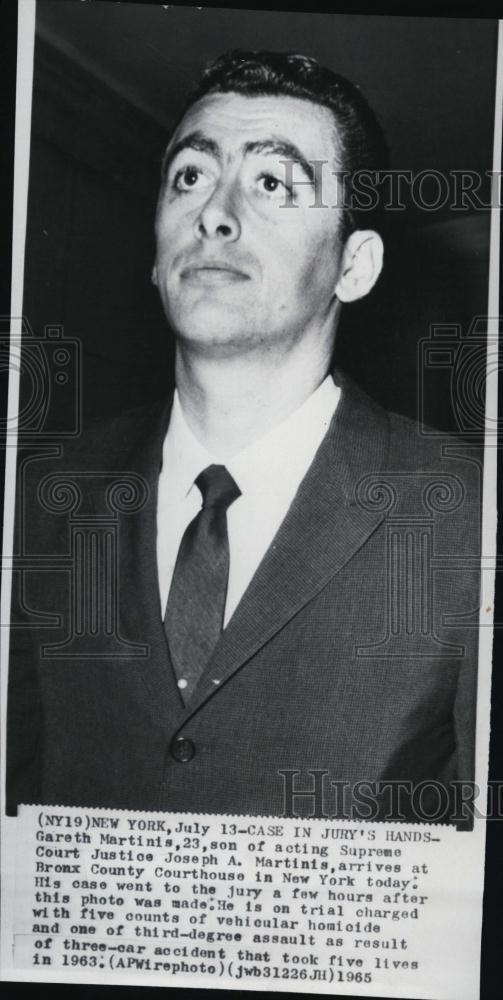 1965 Press Photo Gareth Martinis In Bronx County Court House During Trial - Historic Images