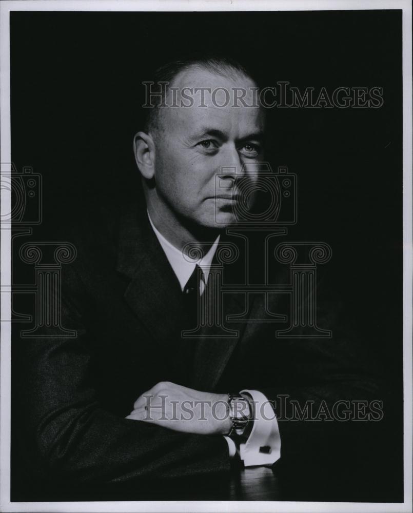 1963 Press Photo Stephen D Bechtel Jr President Bachtel Corporation - Historic Images