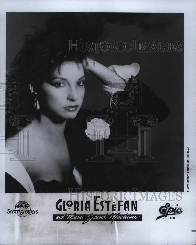 1987 Press Photo Popular Musician Singer Gloria Estefan At Miami Sound Machine - Historic Images